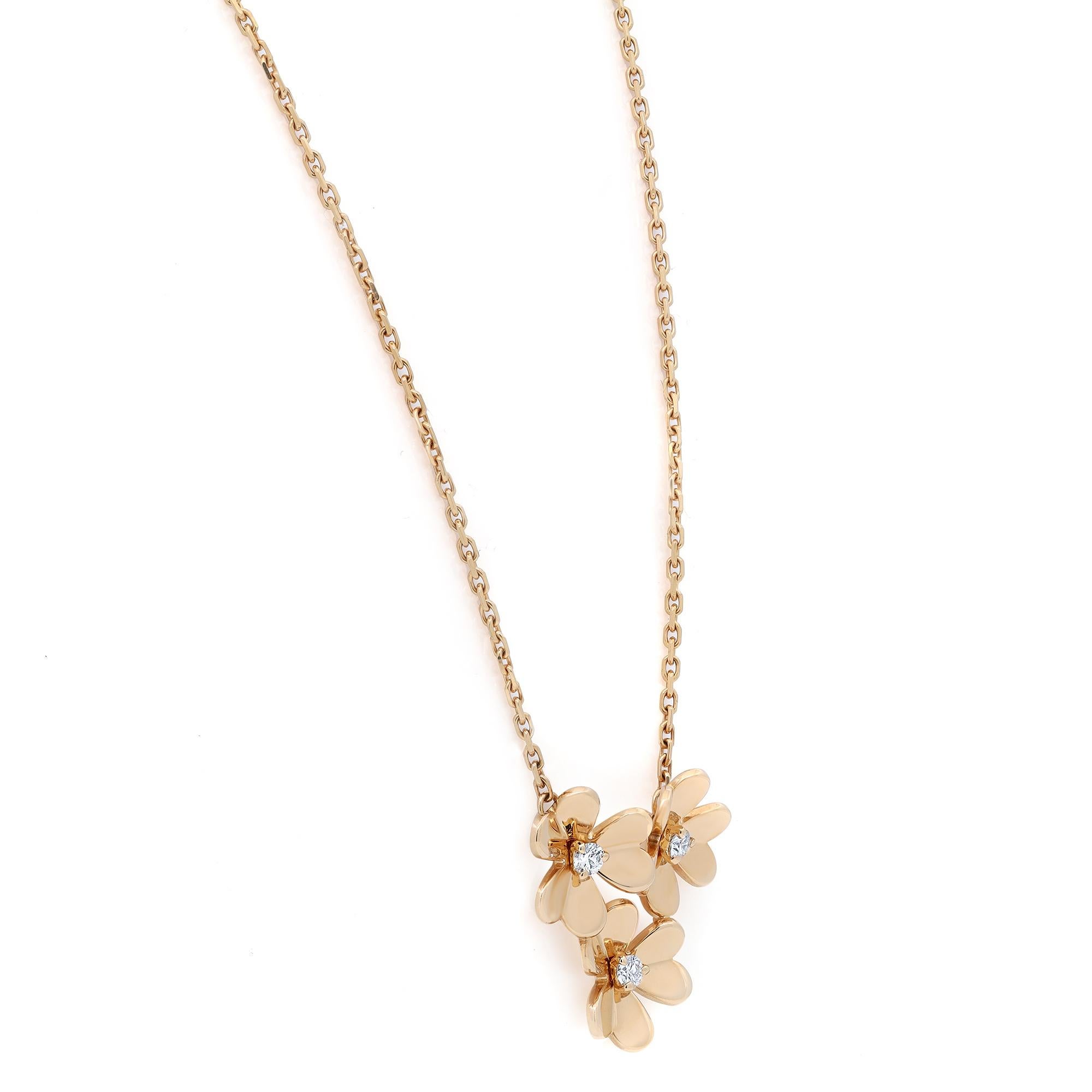 van cleef 3 flower necklace