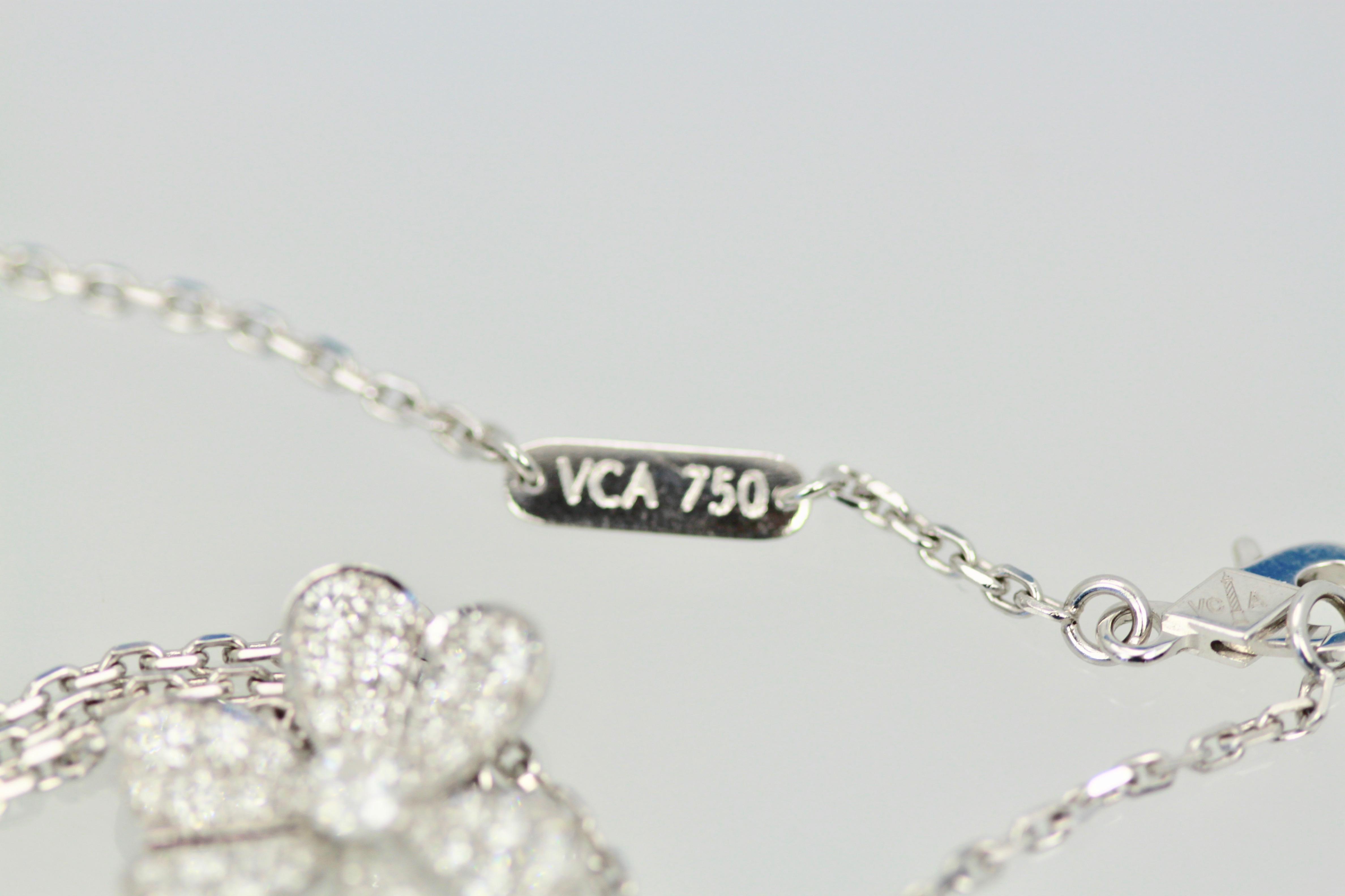 frivole pendant
