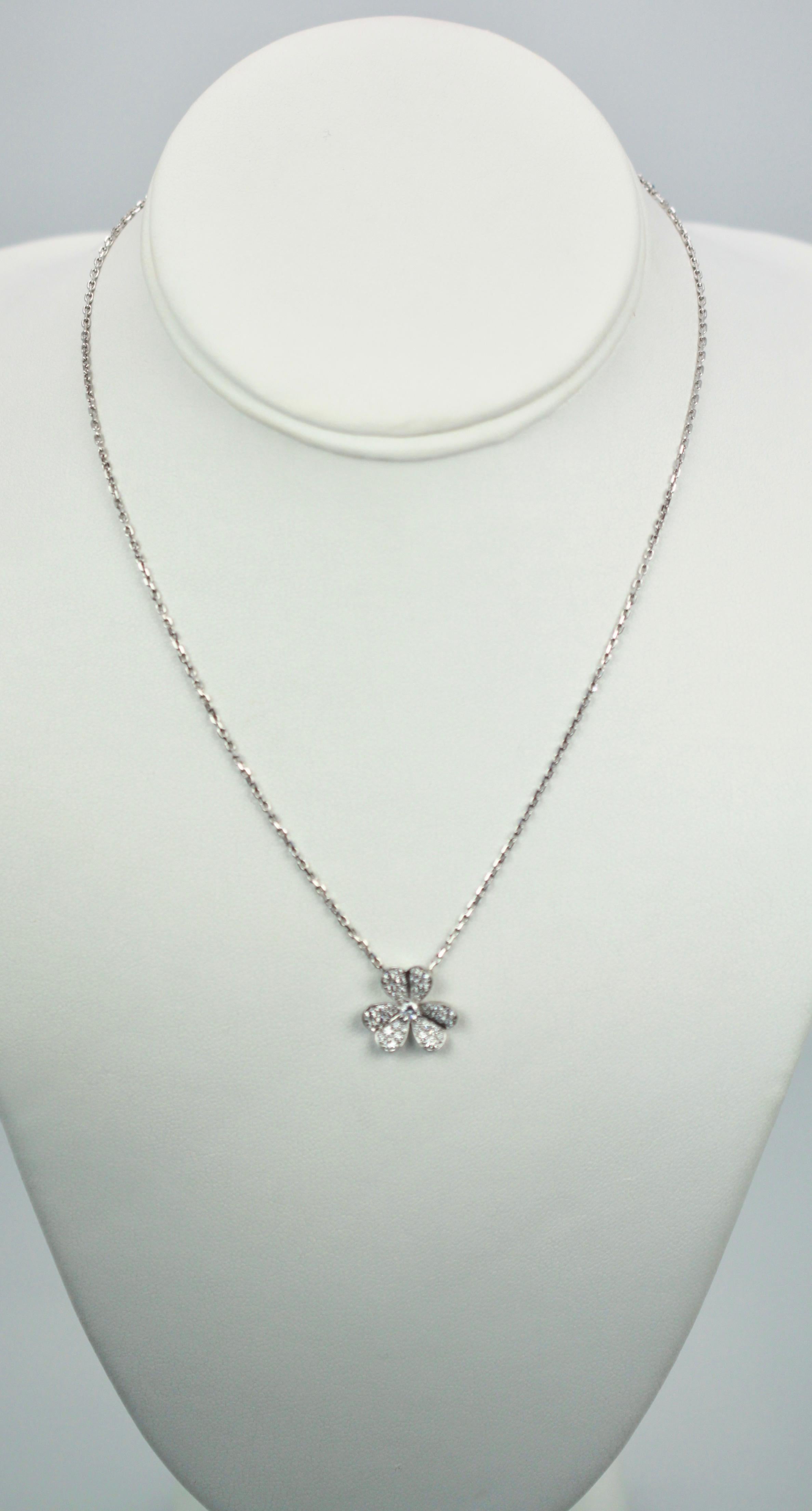 Modern Van Cleef & Arpels Diamond Frivole Pendant Small