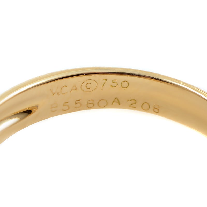Women's Van Cleef & Arpels Diamond Gold Bow Ring