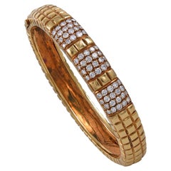 Van Cleef & Arpels Diamond Gold Bracelet, circa 1970