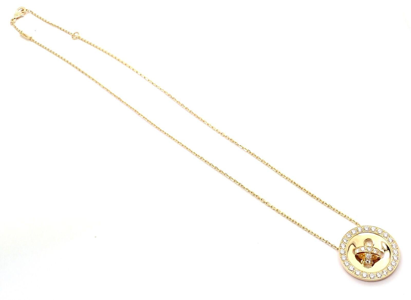 Brilliant Cut Van Cleef & Arpels Diamond Gold Button Pendant Necklace For Sale