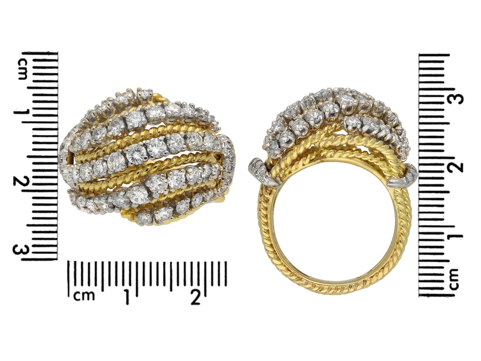 Van Cleef & Arpels Diamond Gold Cocktail Ring circa 1960 1