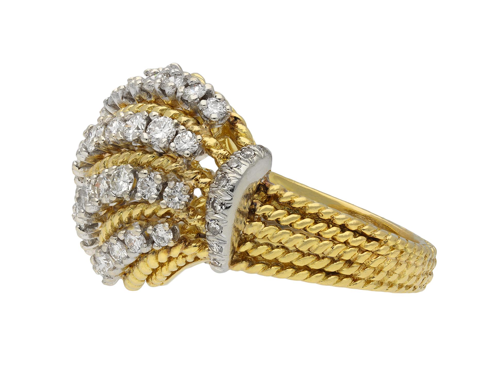 Van Cleef & Arpels Diamond Gold Cocktail Ring circa 1960 In Good Condition In London, GB