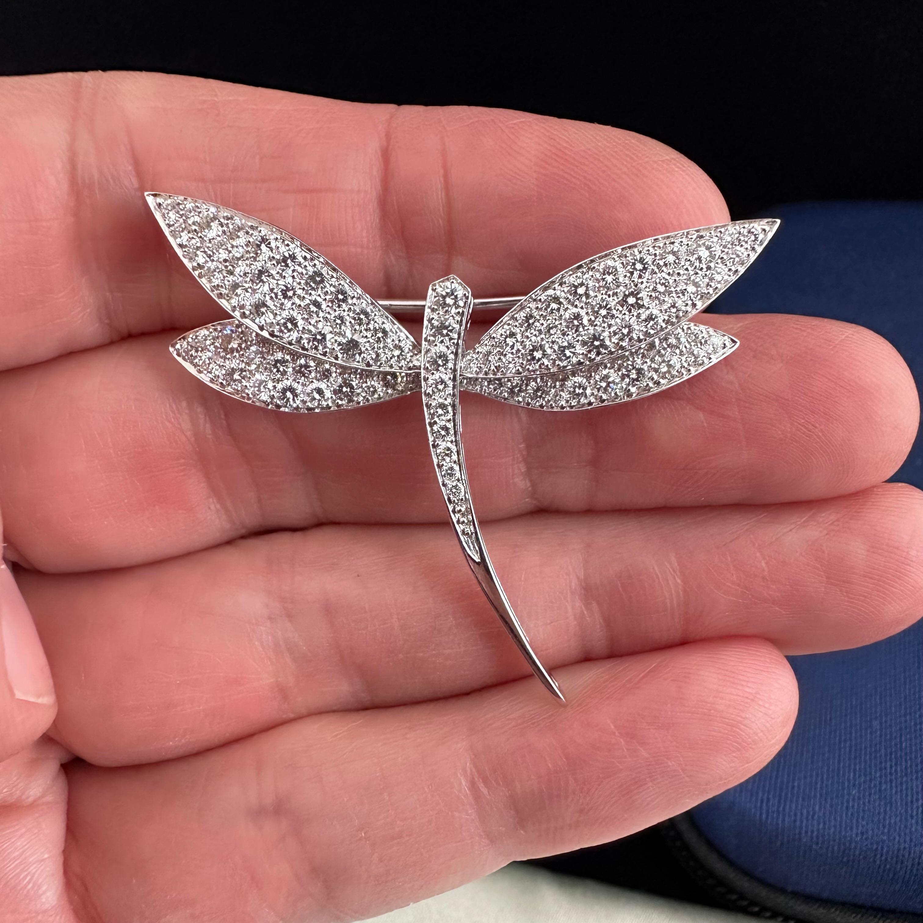 Van Cleef & Arpels Diamond Gold Dragonfly Clip For Sale 4