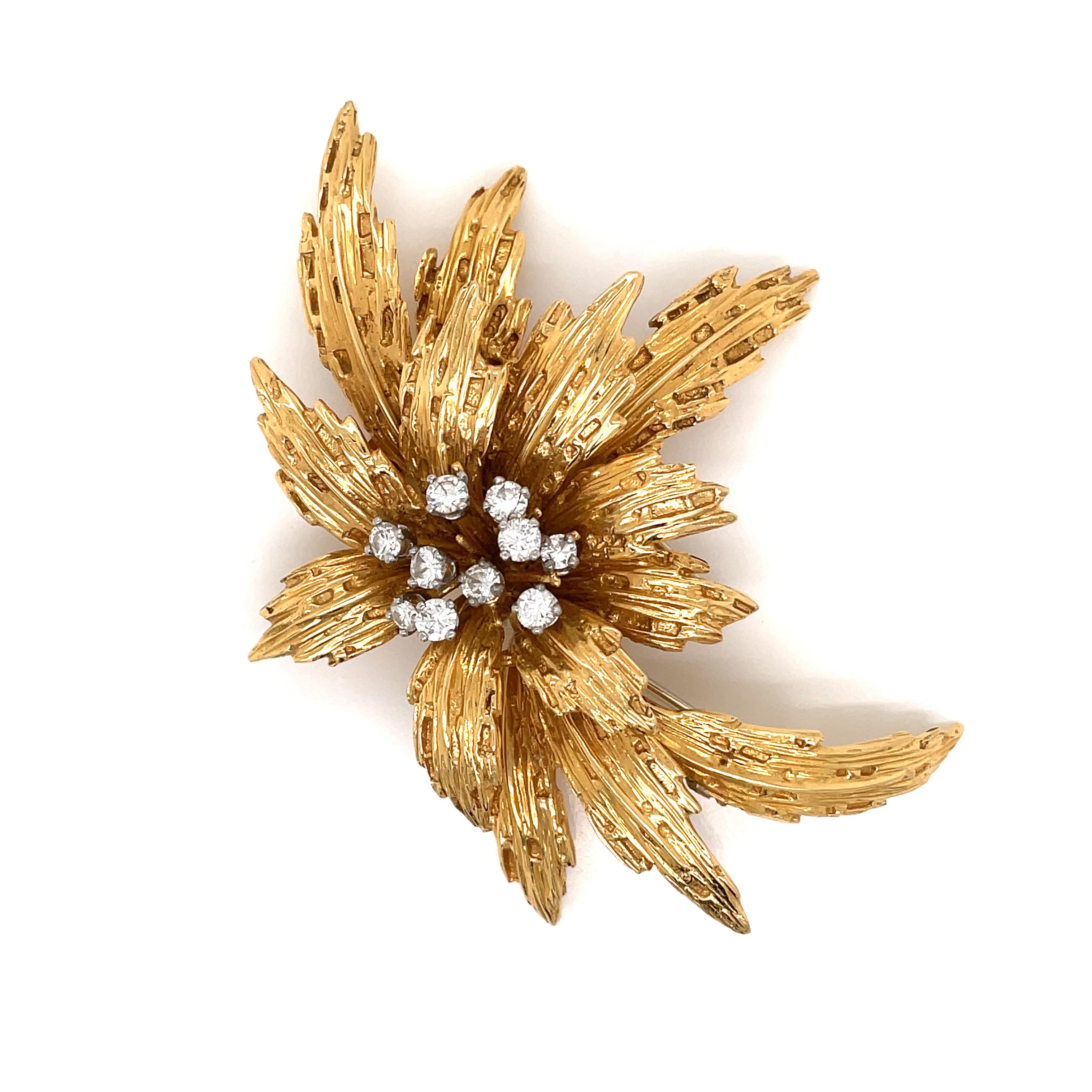 Van Cleef & Arpels Diamond Gold Floral Motif Brooch 4