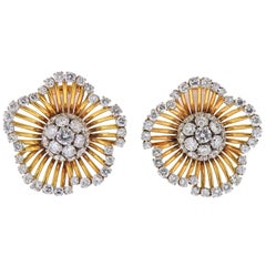 Vintage Van Cleef & Arpels Diamond Gold Flower Earrings