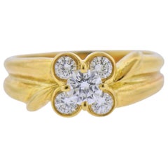 Used Van Cleef & Arpels Diamond Gold Flower Ring
