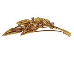 Van Cleef & Arpels Diamond Gold Leaf Brooch Pin
