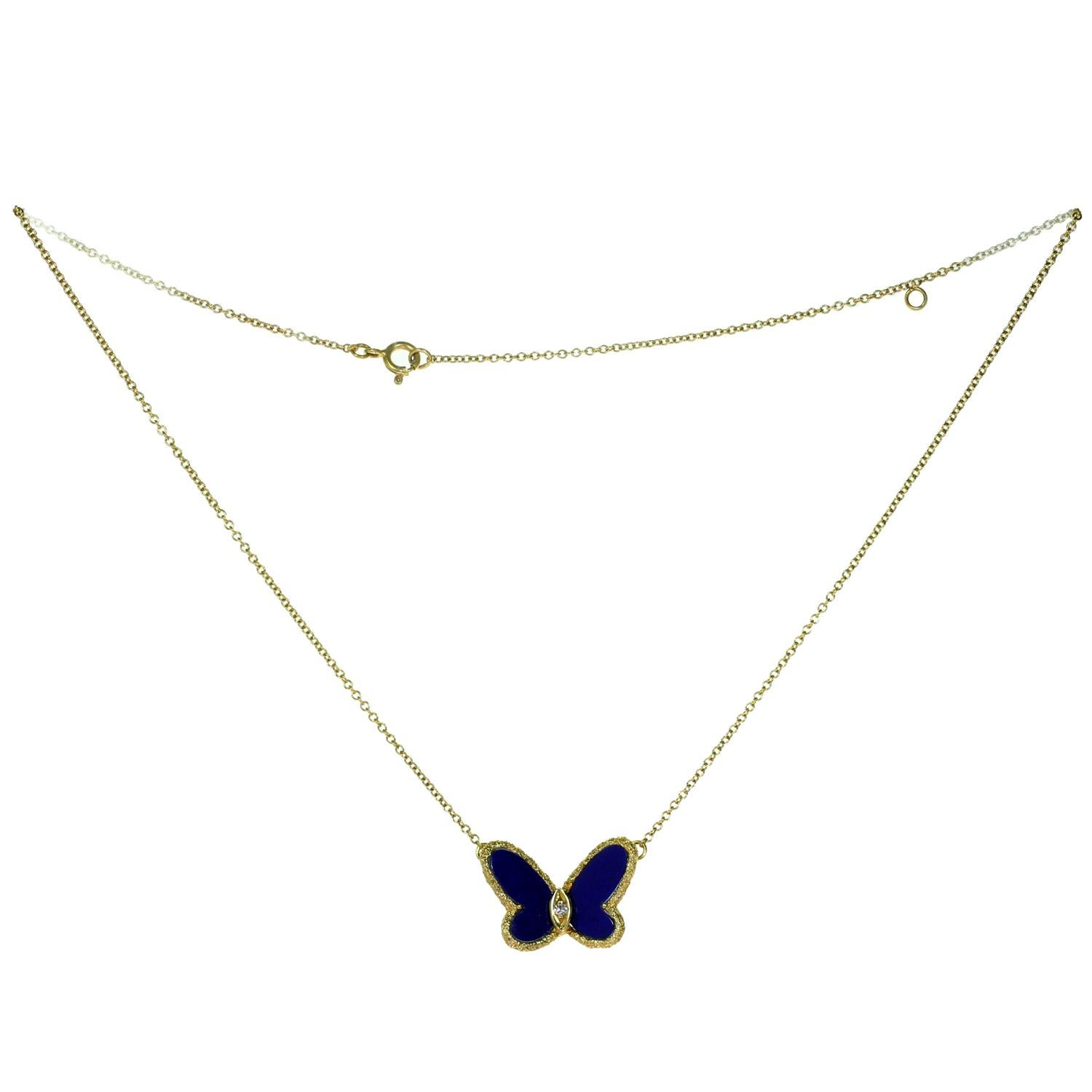 Brilliant Cut Van Cleef & Arpels Diamond Lapis Lazuli Yellow Gold Butterfly Pendant Necklace