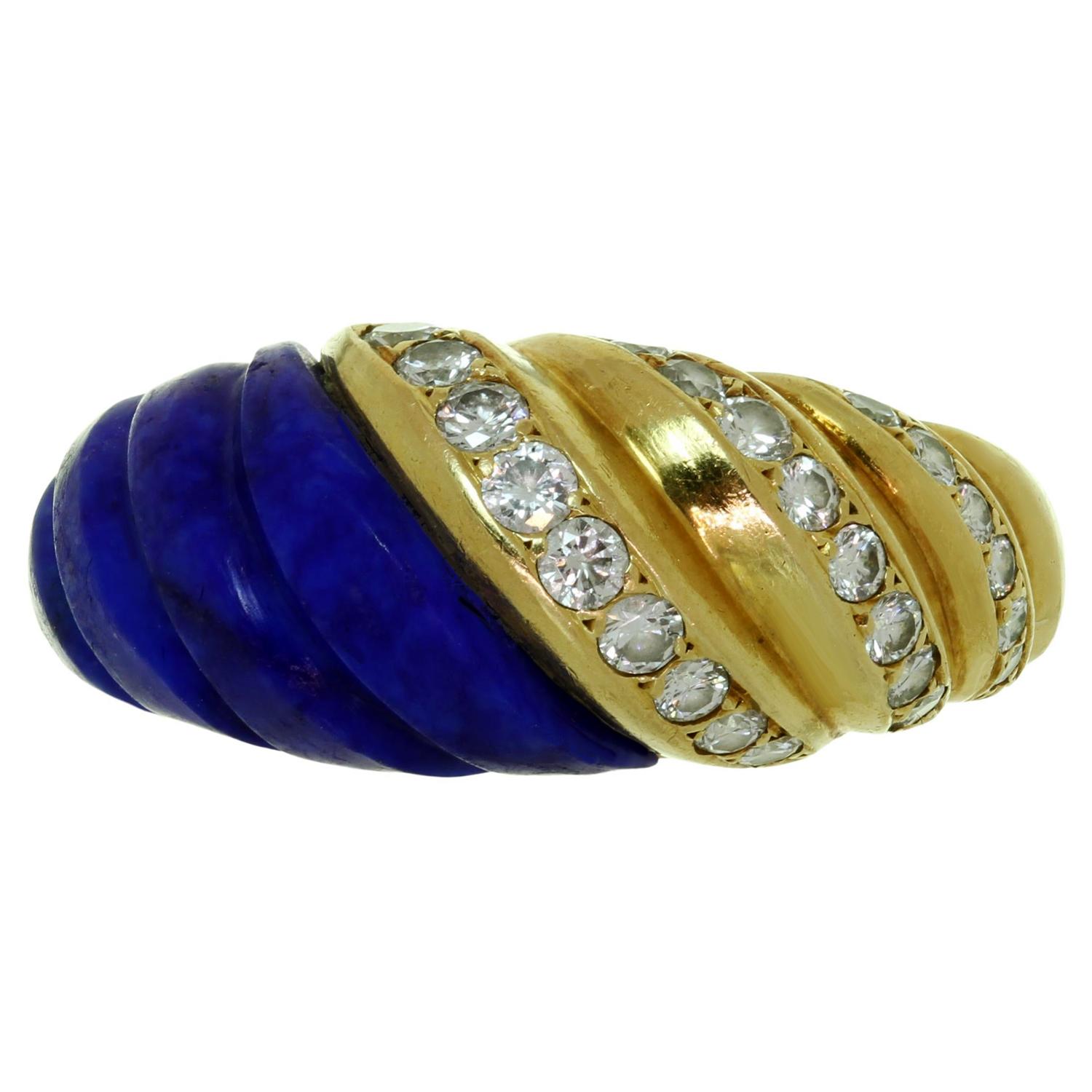 VAN CLEEF & ARPELS Diamond Lapis Lazuli Yellow Gold Ring. Sz. 54 en vente 1