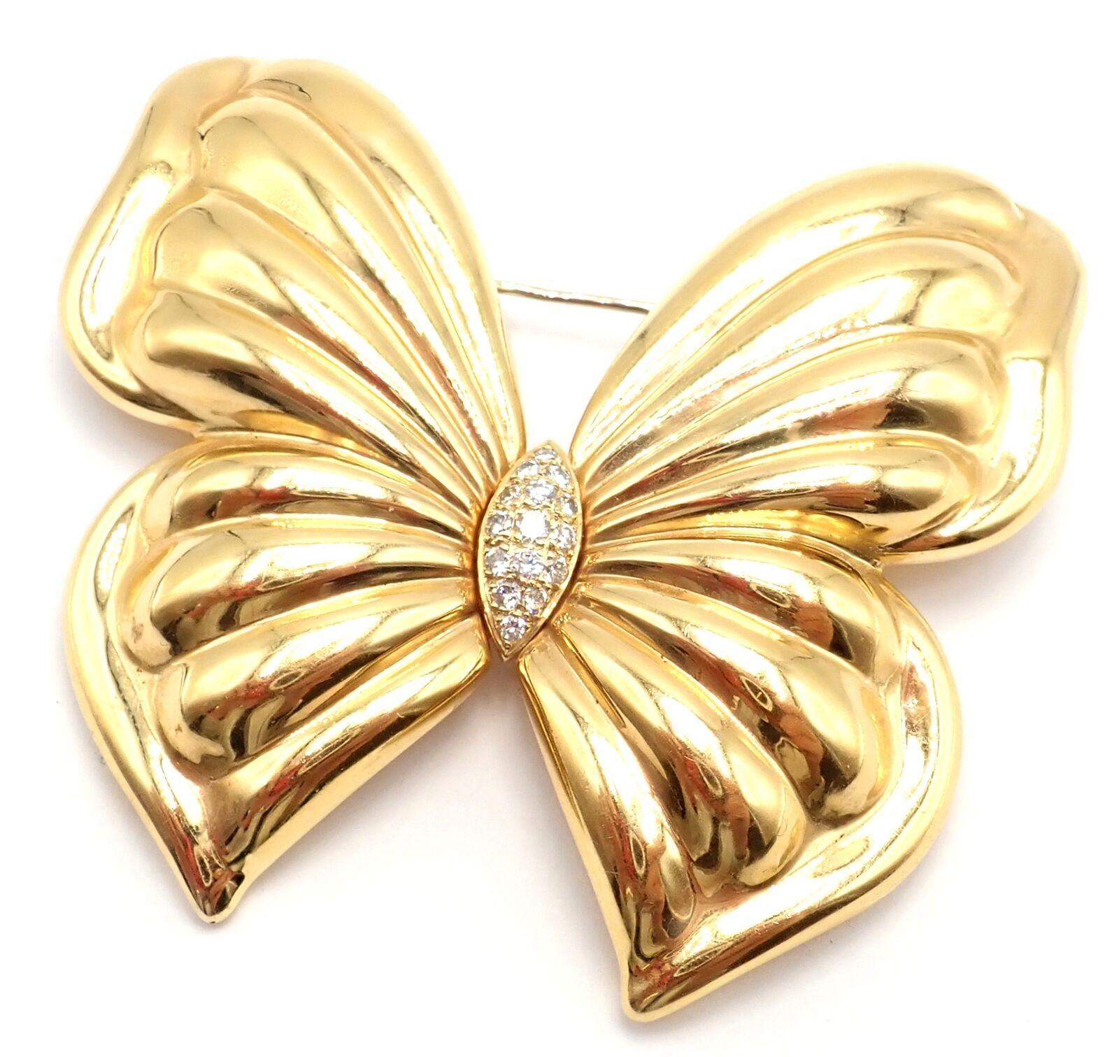 Van Cleef & Arpels Broche de oro amarillo con mariposa grande de diamantes en venta 5