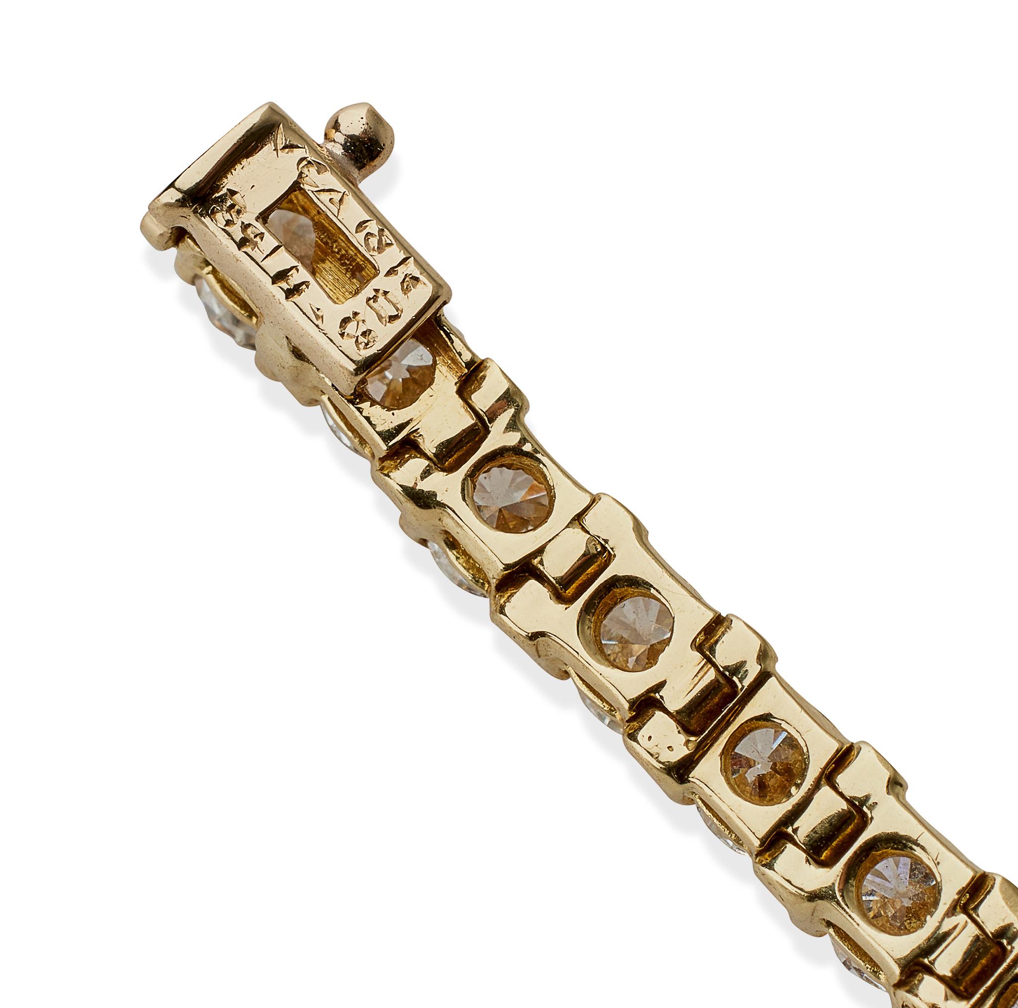 Van Cleef & Arpels Diamond Line Bracelet In Excellent Condition For Sale In New York, NY