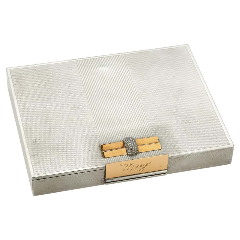 Antique 18k Gold Boxes and Cases - 82 For Sale at 1stDibs | gold pill ...