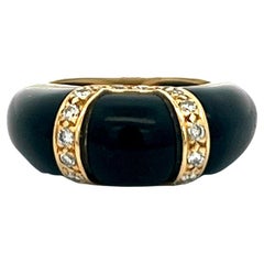 Van Cleef & Arpels Diamond Onyx 18 Karat Yellow Gold Modernist Ring