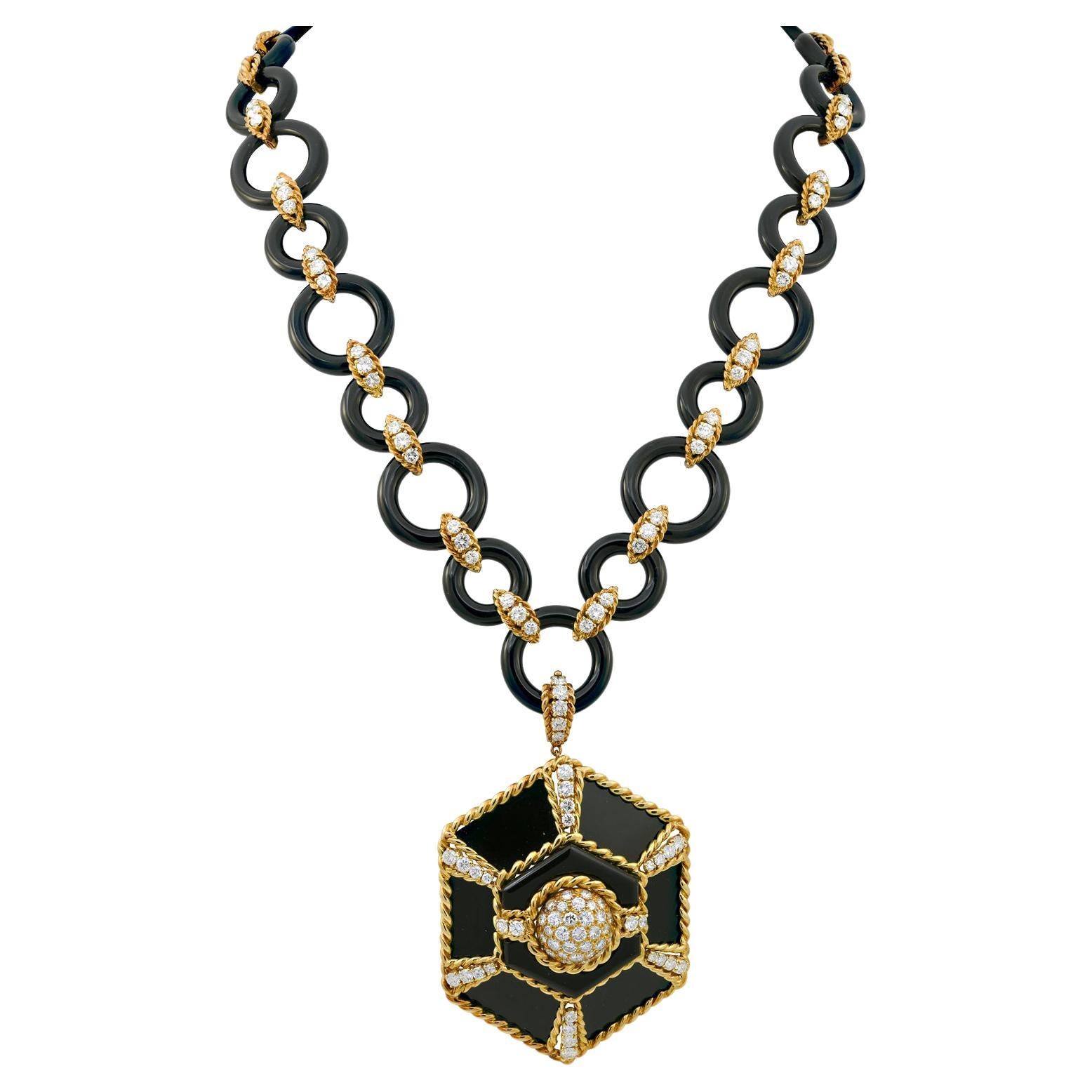 Van Cleef and Arpels Vintage 1970s Diamond Onyx Gold Pendant Necklace For  Sale at 1stDibs