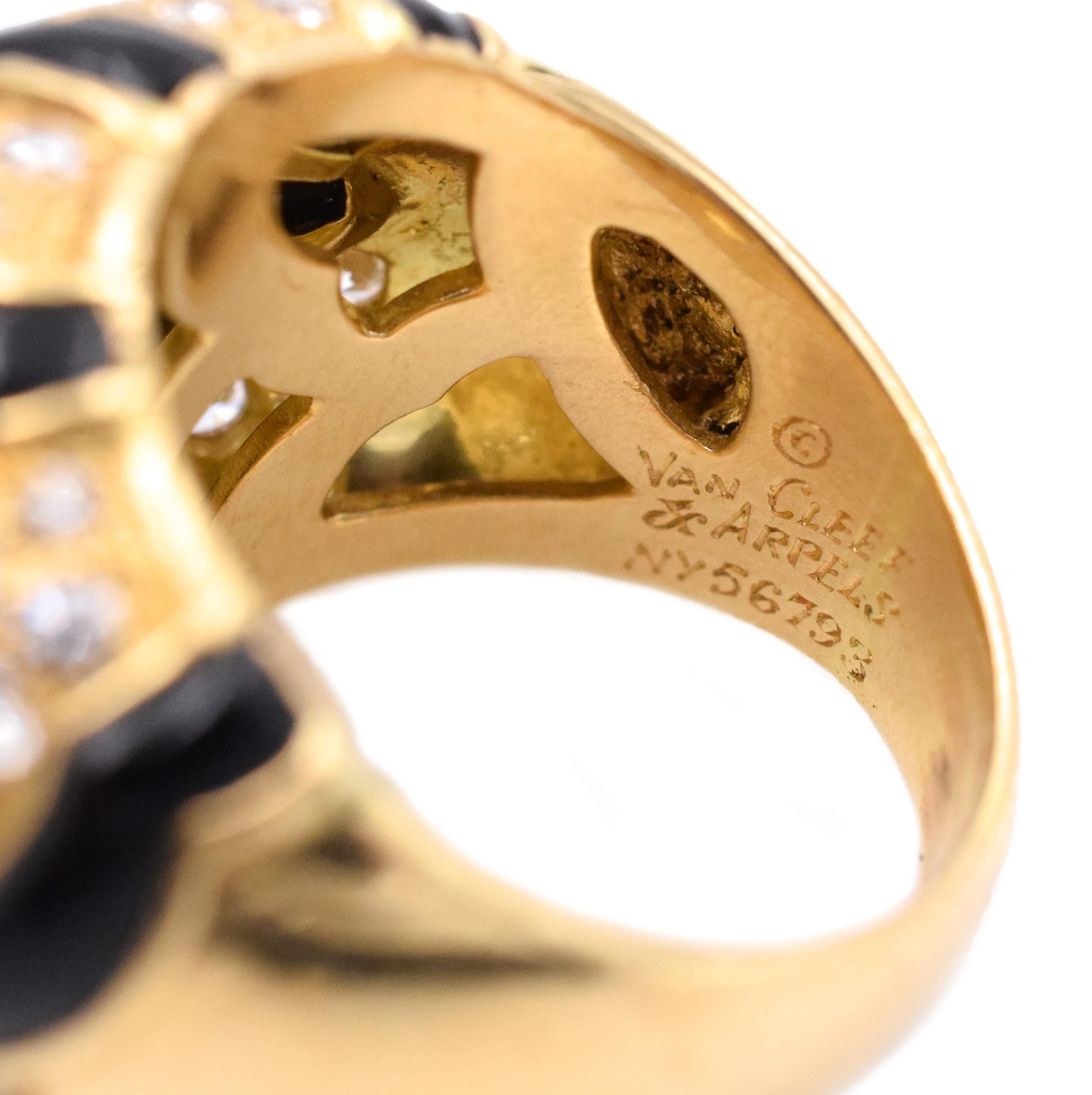 Women's Van Cleef & Arpels Diamond Onyx Ring For Sale