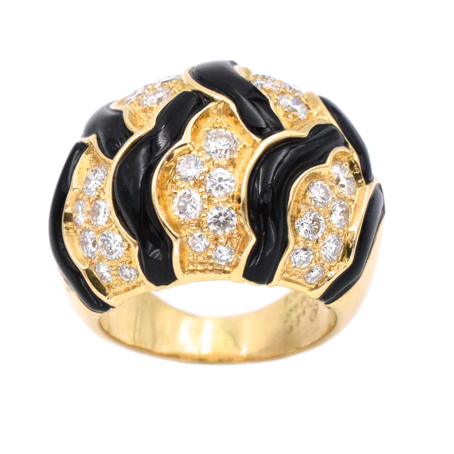Van Cleef & Arpels Diamond Onyx Ring For Sale 1