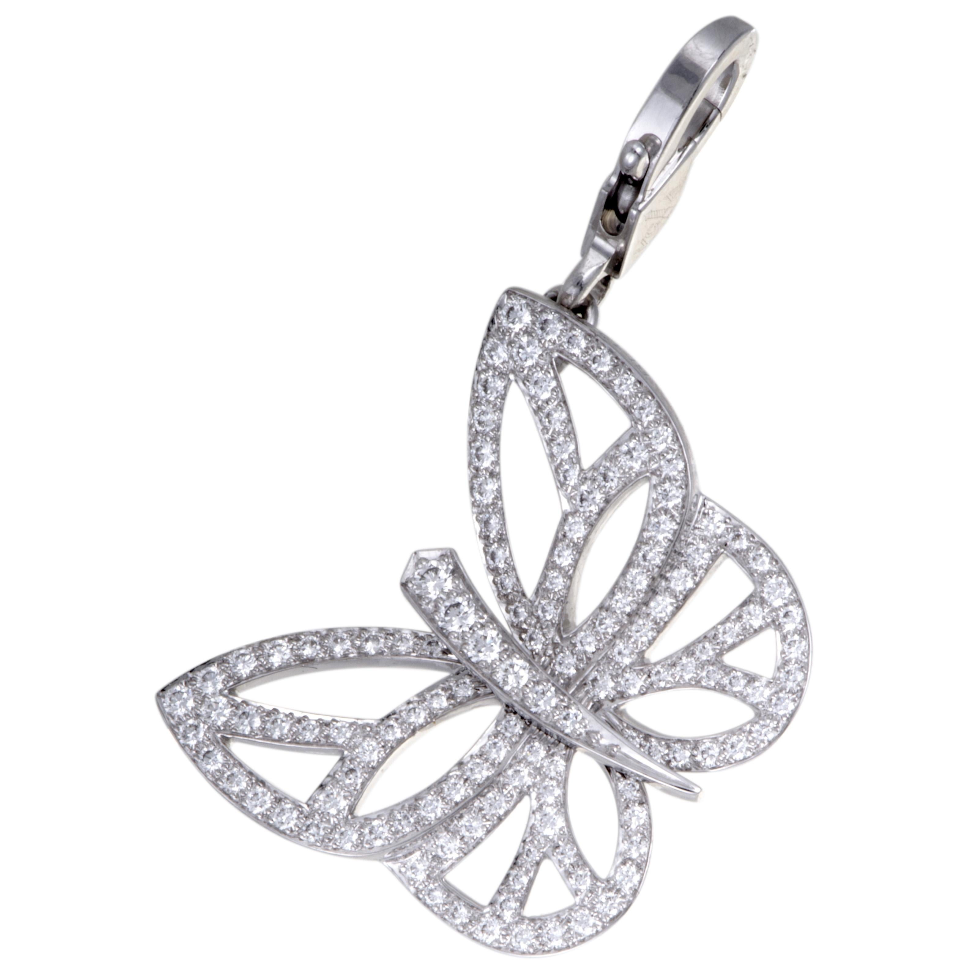 Van Cleef & Arpels Diamond Pave Butterfly Gold Pendant or Charm In Excellent Condition In Southampton, PA