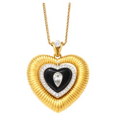 Van Cleef & Arpels Diamond Pendant Necklace in 18K Yellow Gold