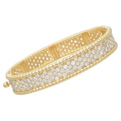 Van Cleef & Arpels Diamant-Armband "Perlee" in 18k Gelbgold.