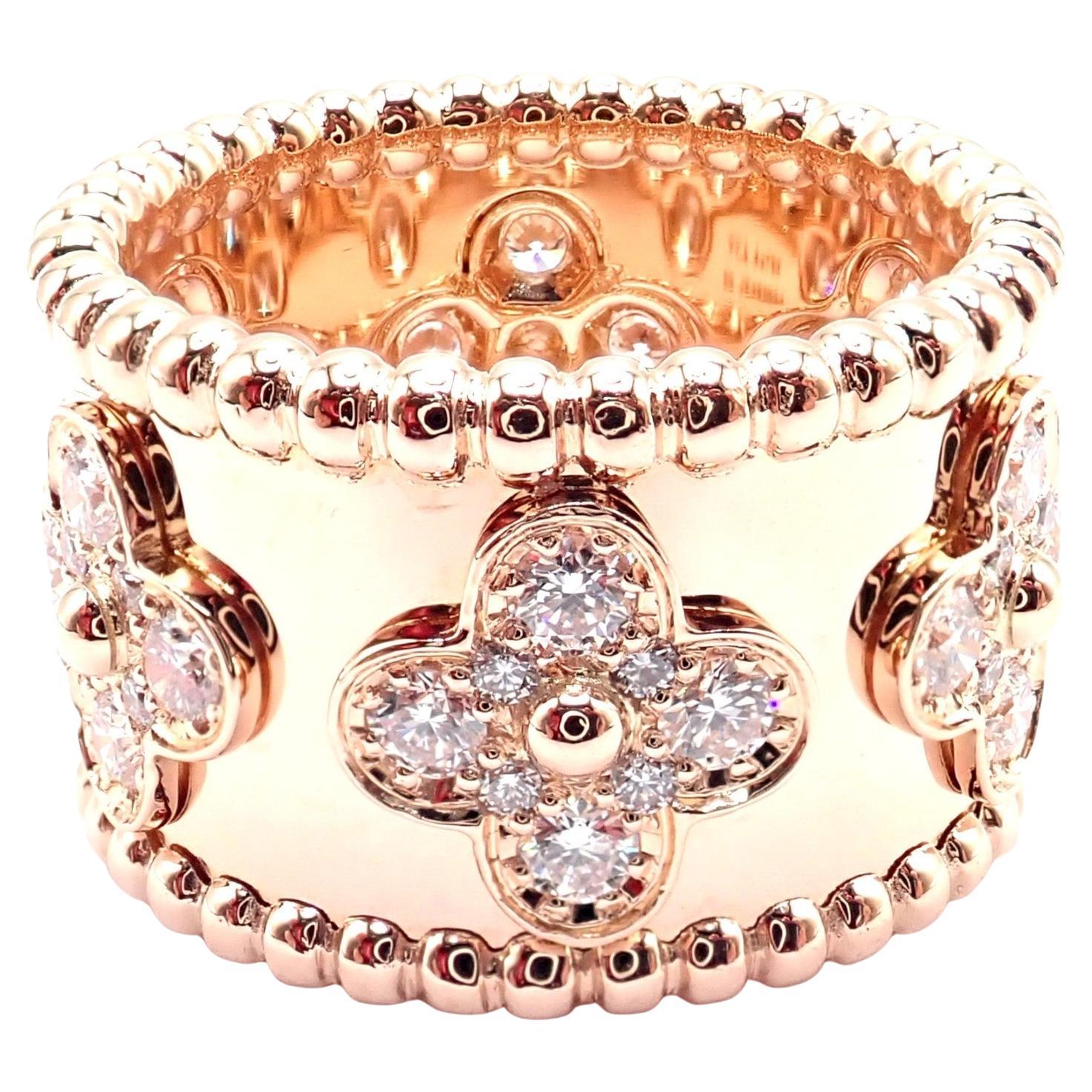 Van Cleef & Arpels Diamond Perlee Clovers Rose Gold Band Ring im Angebot