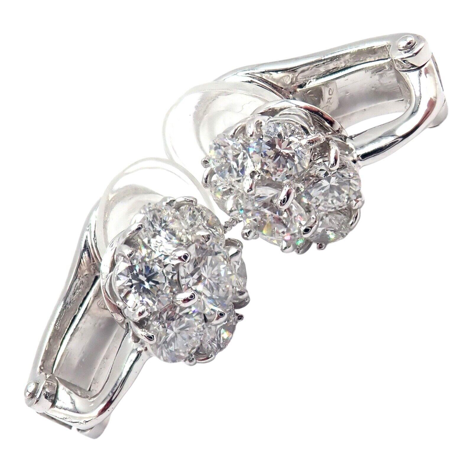 Van Cleef & Arpels Diamond Platinum Fleurette Flower Earrings For Sale 2