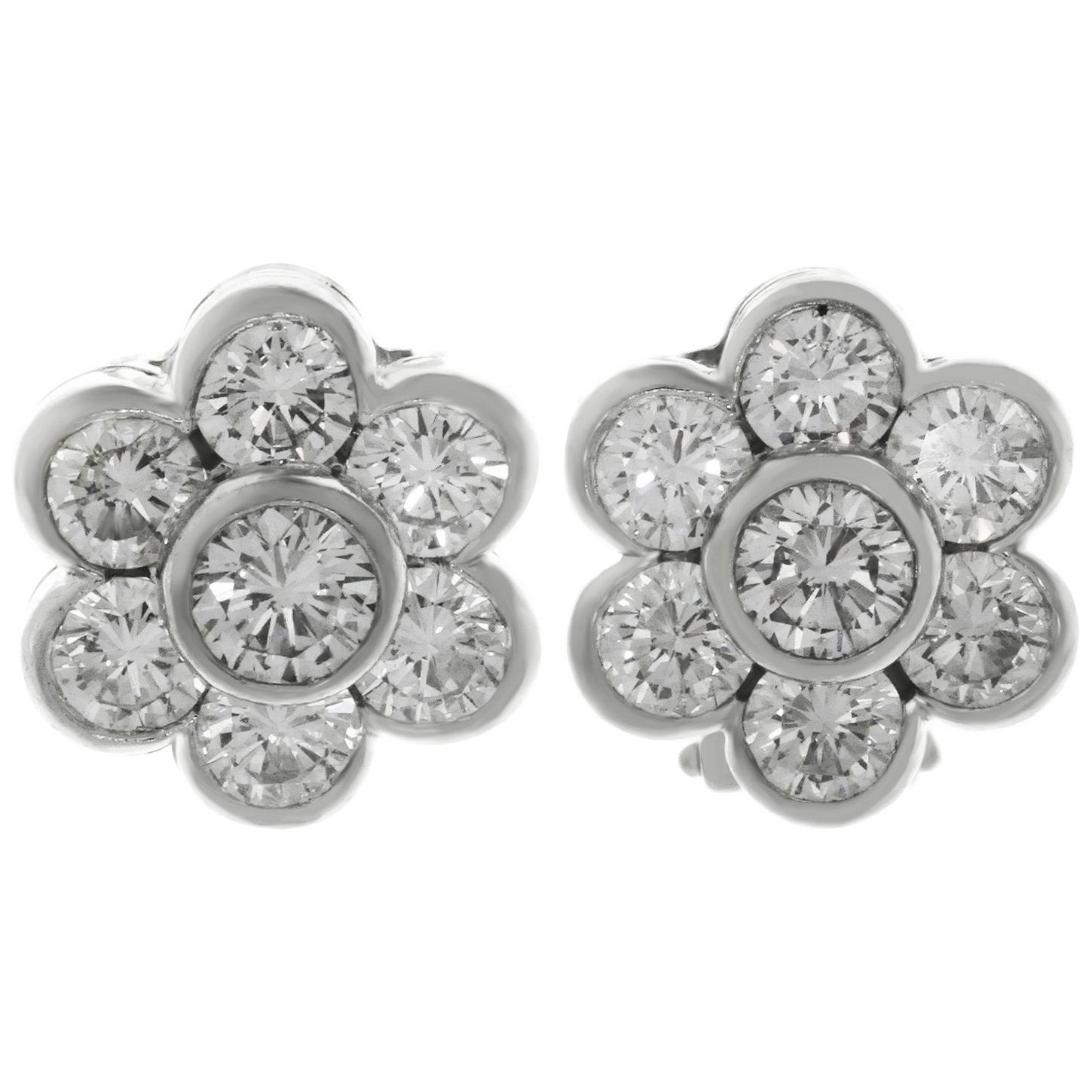 Van Cleef & Arpels Diamond Platinum Flower Earrings