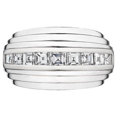 Van Cleef & Arpels Anello a cupola in platino con diamante di metà secolo