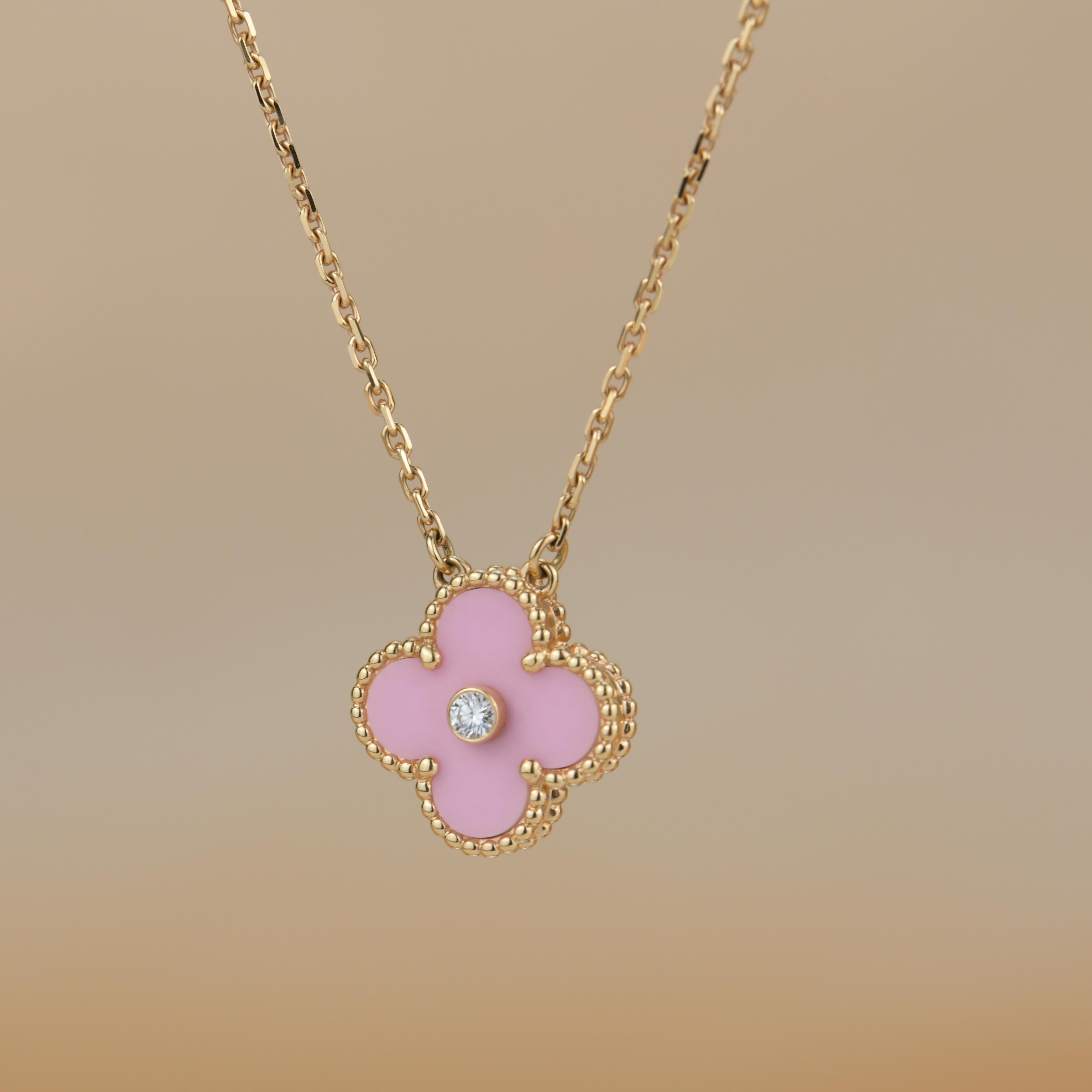 Van Cleef & Arpels Diamond Porcelain Limited Edition Alhambra Rose Gold Necklace In Excellent Condition In Banbury, GB