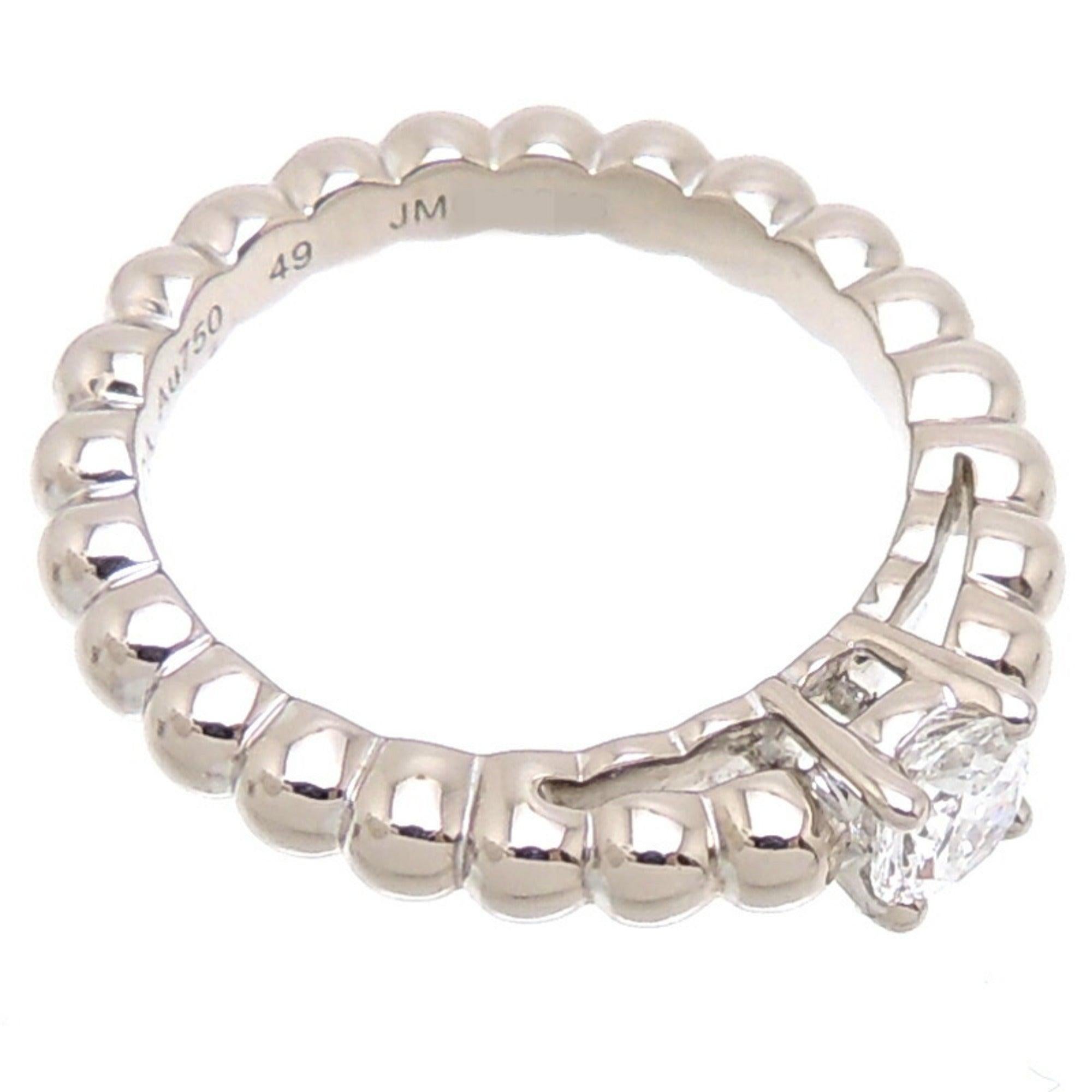 Van Cleef & Arpels Diamantring aus 18 Karat Weißgold mit Diamanten

Zusätzliche Informationen:
Marke: Van Cleef & Arpels
Geschlecht: Frauen
Linie: Perlee
Edelstein: Diamant
MATERIAL: Weißgold (18K)
Ringgröße (US): 5
Zustand: Gut
Details zum Zustand: