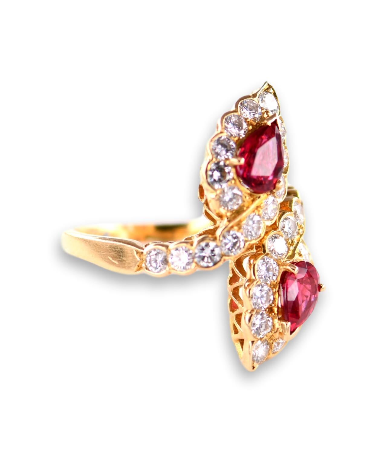 Round Cut Van Cleef & Arpels Diamond Ruby Yellow Gold Engagement Ring