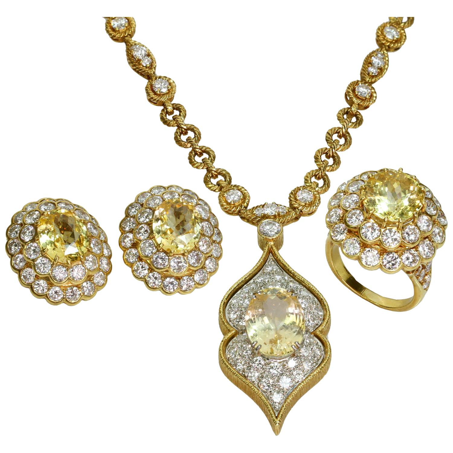 Van Cleef and Arpels Maharajah of Baroda Pearl Diamond Choker and