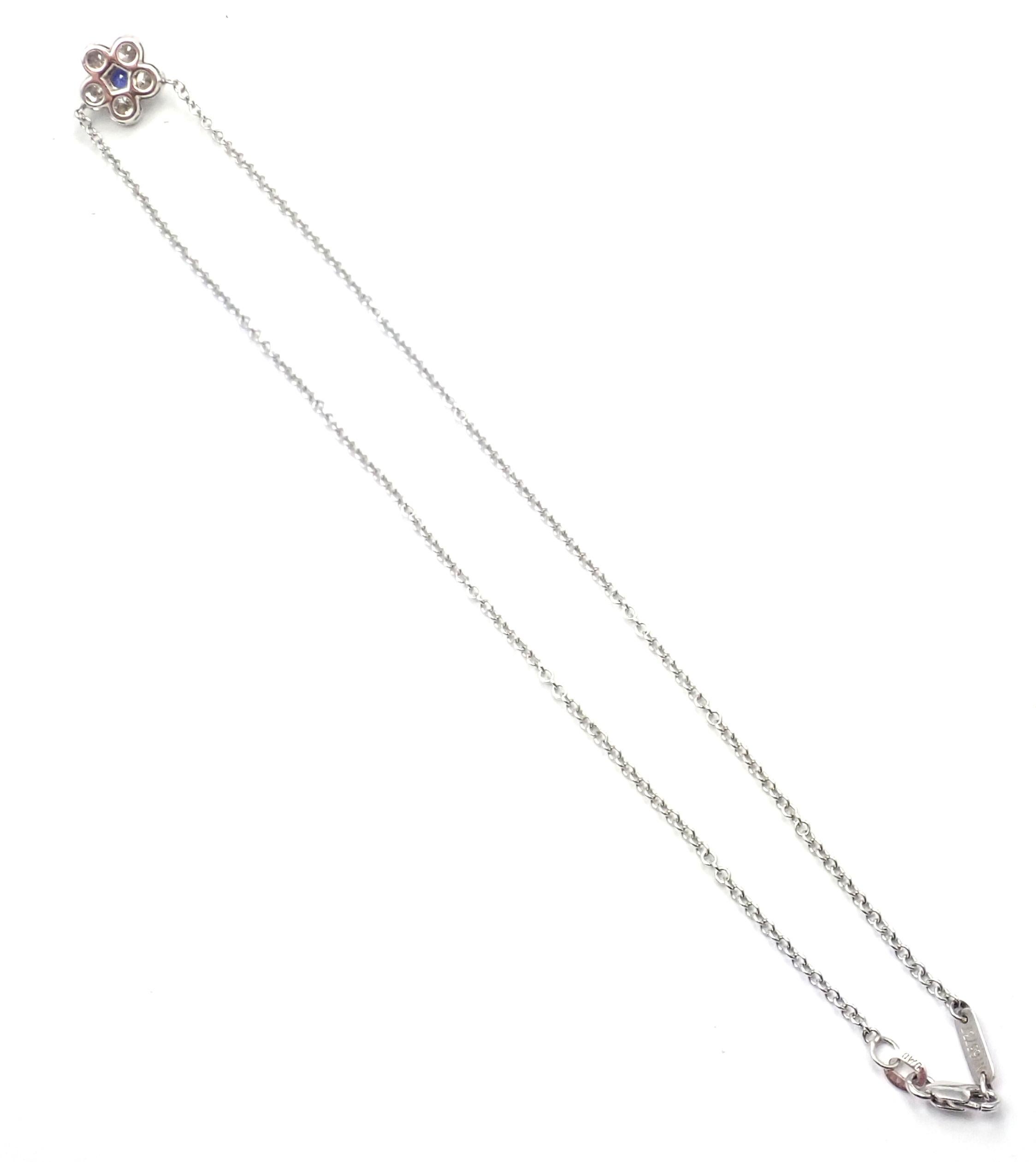 Van Cleef & Arpels Diamond Sapphire Fleurette Flower White Gold Pendant Necklace In Excellent Condition In Holland, PA