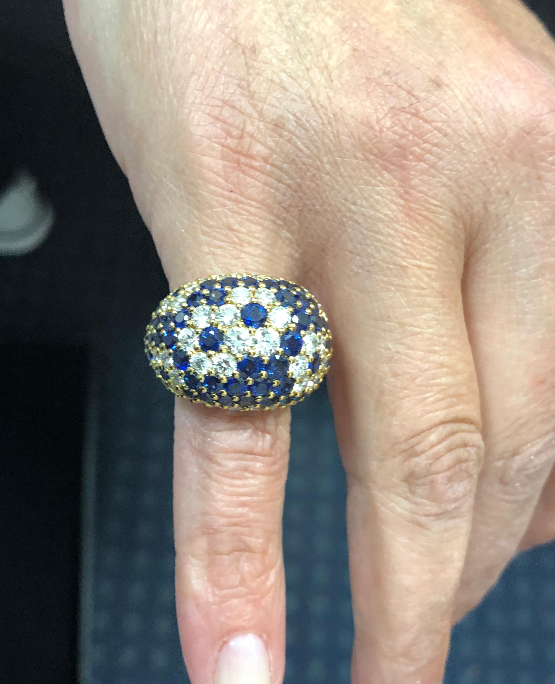 Van Cleef & Arpels Vintage Diamond Sapphire Ring In Good Condition For Sale In New York, NY