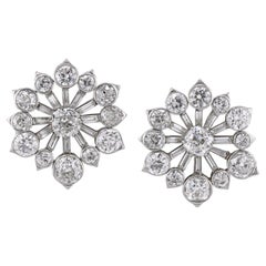 Van Cleef & Arpels Diamond Starburst Earrings, 1940s – Platinum