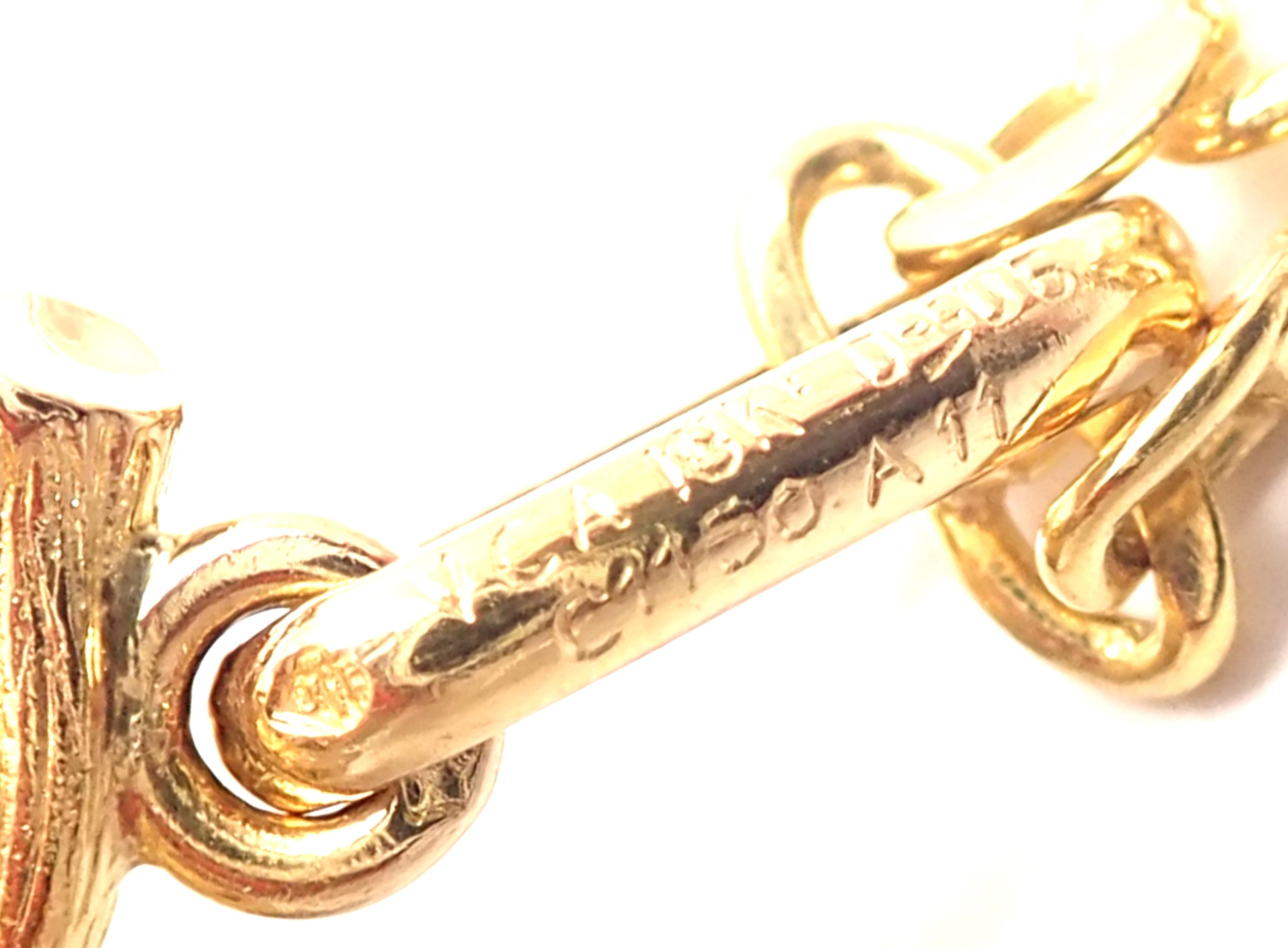 Van Cleef & Arpels Diamond Strawberry Yellow Gold Pendant Necklace In Excellent Condition In Holland, PA