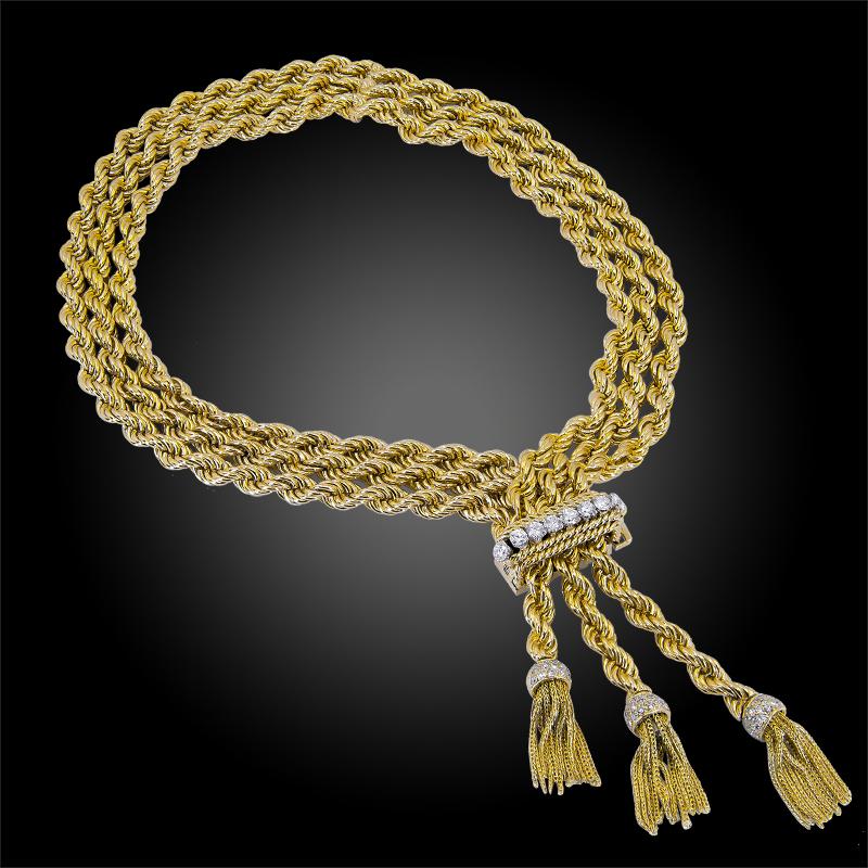 1950s 18k yellow gold rope chain tassel necklace, set with brilliant-cut diamonds, signed Van Cleef & Arpels, French.

Length is approx. 16 1/2″ (adjustable)
