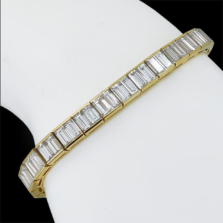 Van Cleef and Arpels Diamond Tennis Bracelet For Sale at 1stDibs