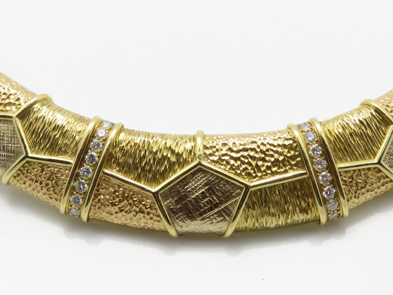 Van Cleef & Arpels Diamond Three Gold Necklace-Bracelet 2