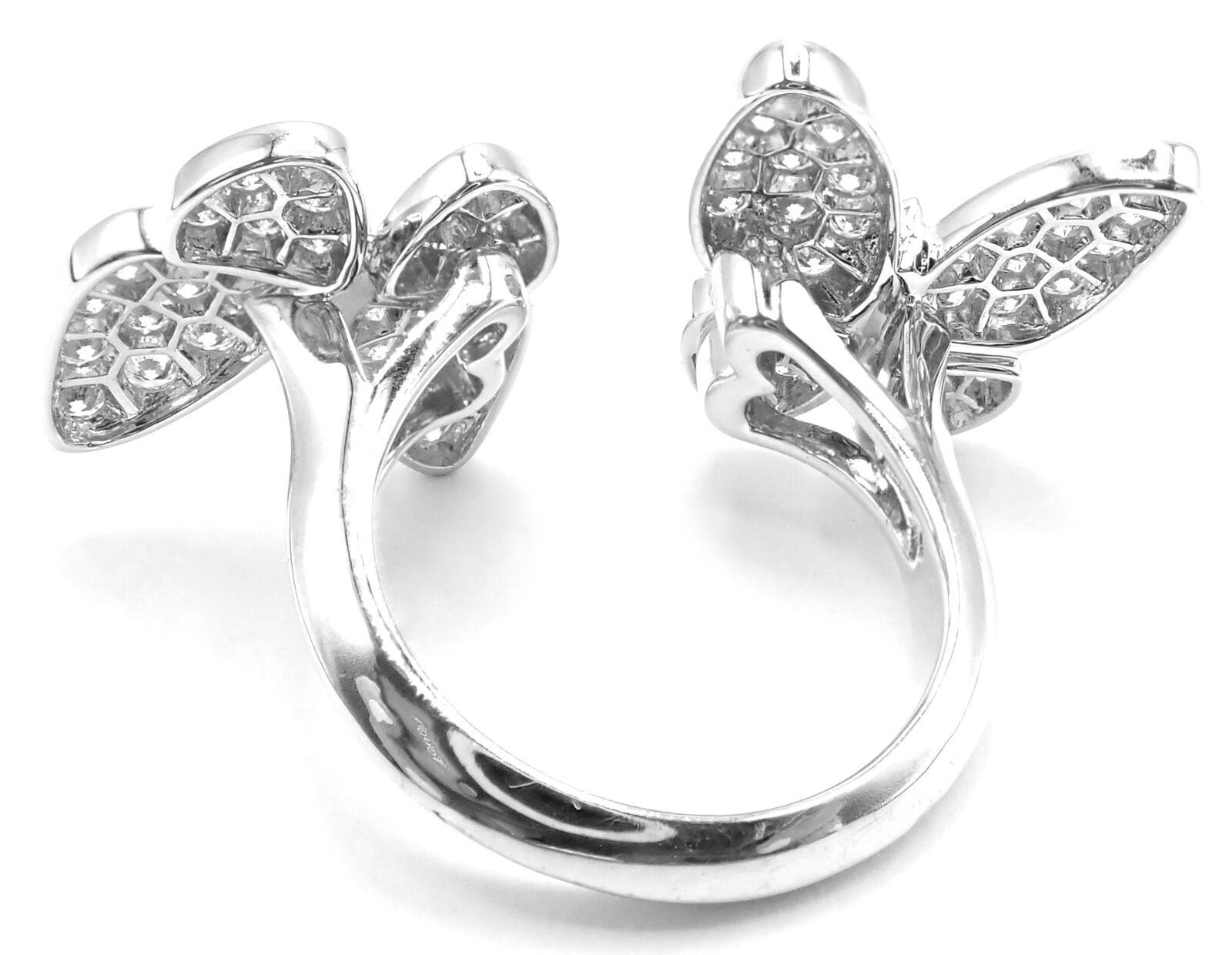 Van Cleef & Arpels Diamantring mit zwei Schmetterlingen zwischen den Fingern aus Weißgold (Brillantschliff) im Angebot