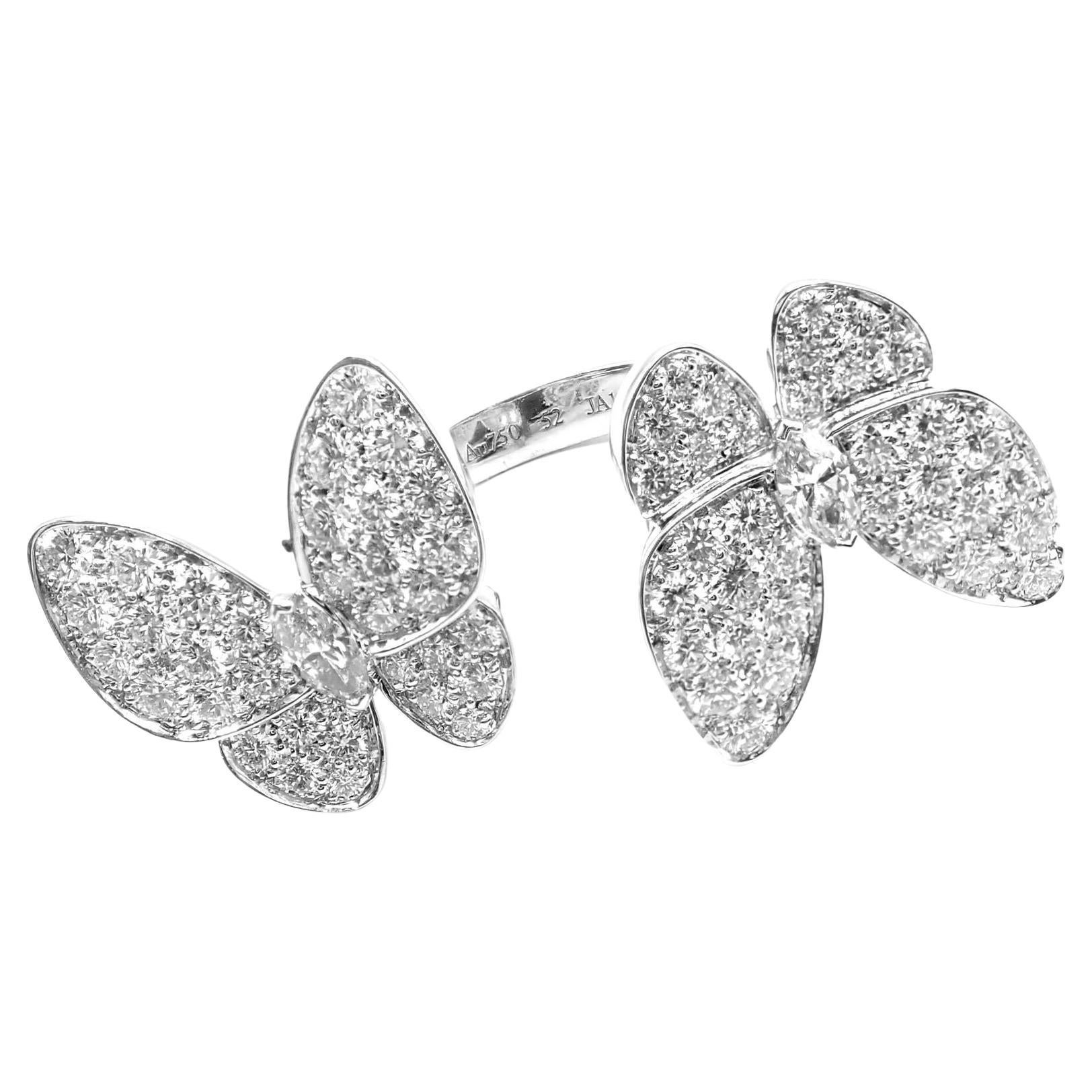 Van Cleef & Arpels Diamond Two Butterfly Between Finger White Gold Ring