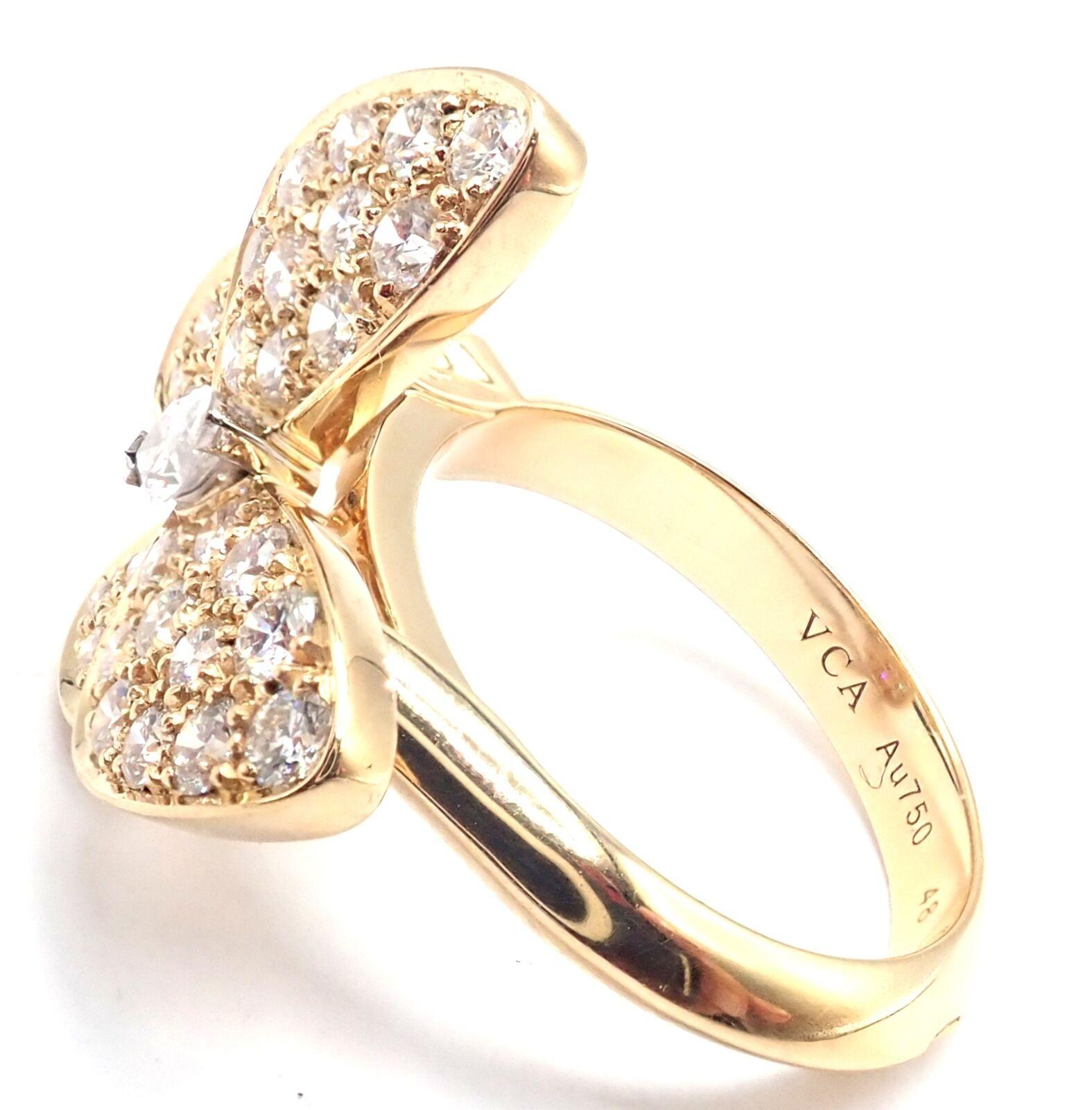 Van Cleef & Arpels Diamond Two Butterfly Yellow Gold Ring For Sale 3