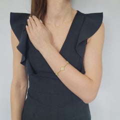 Van Cleef & Arpels Bracelet Alhambra Vintage avec diamants en or jaune 18k. T