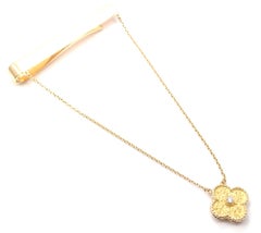 Van Cleef & Arpels Diamond Vintage Alhambra Yellow Gold Tie Clip