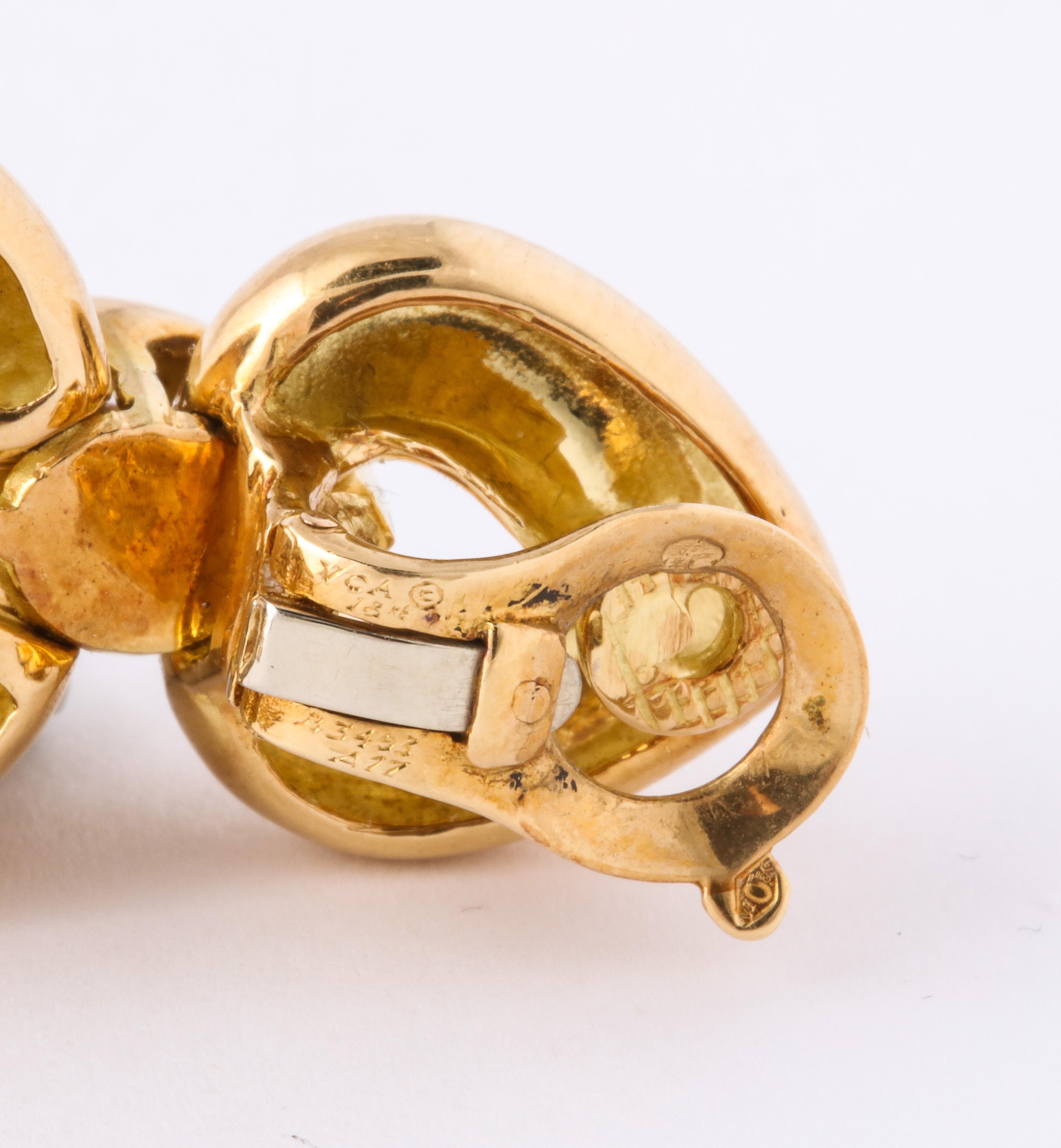 Van Cleef & Arpels Diamond Yellow Gold Clip-On Earrings 2