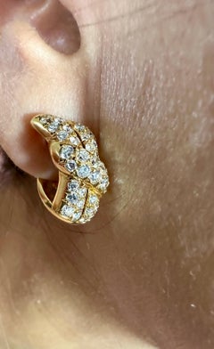 Van Cleef & Arpels Diamond Yellow Gold Earrings