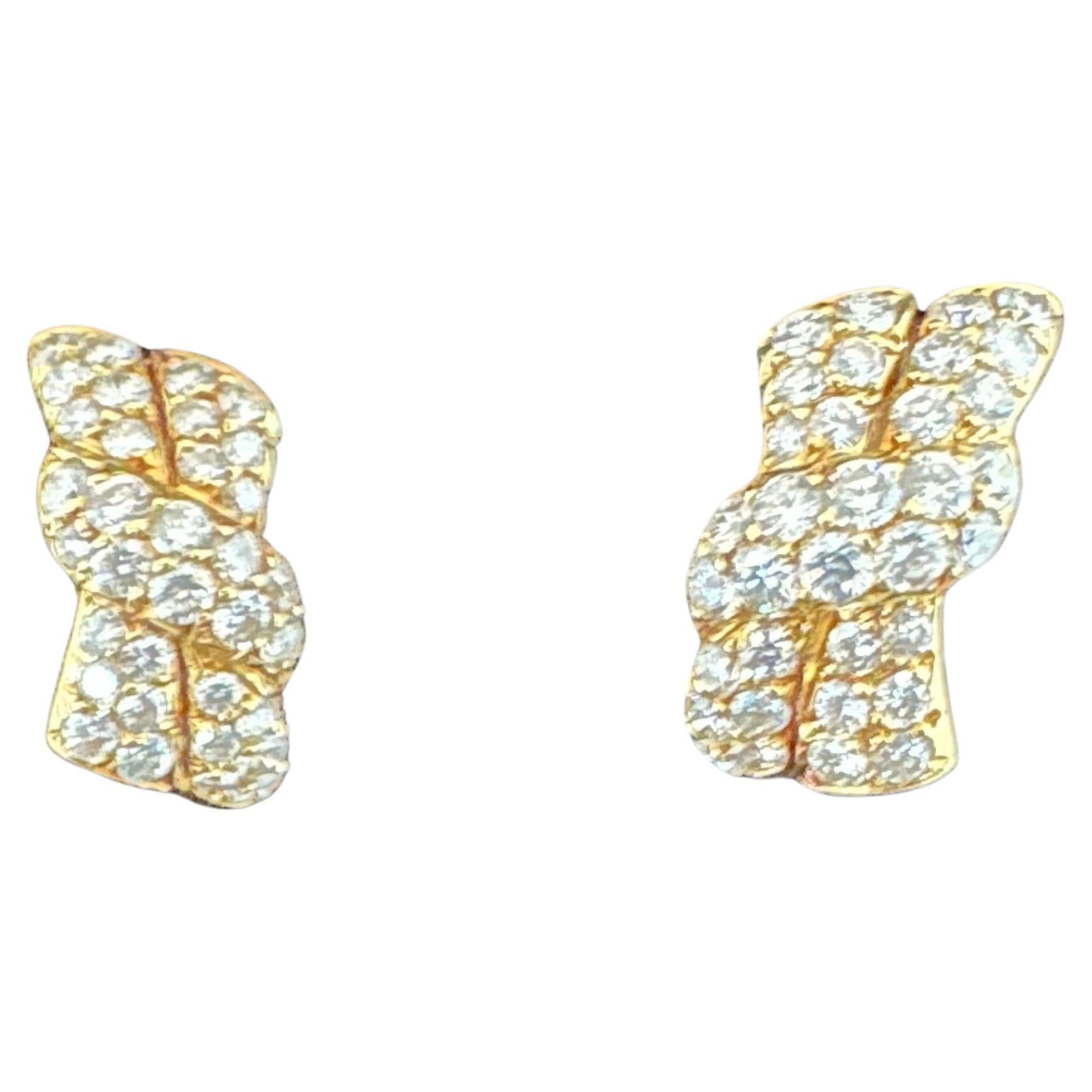 Van Cleef & Arpels Diamond Yellow Gold Earrings 