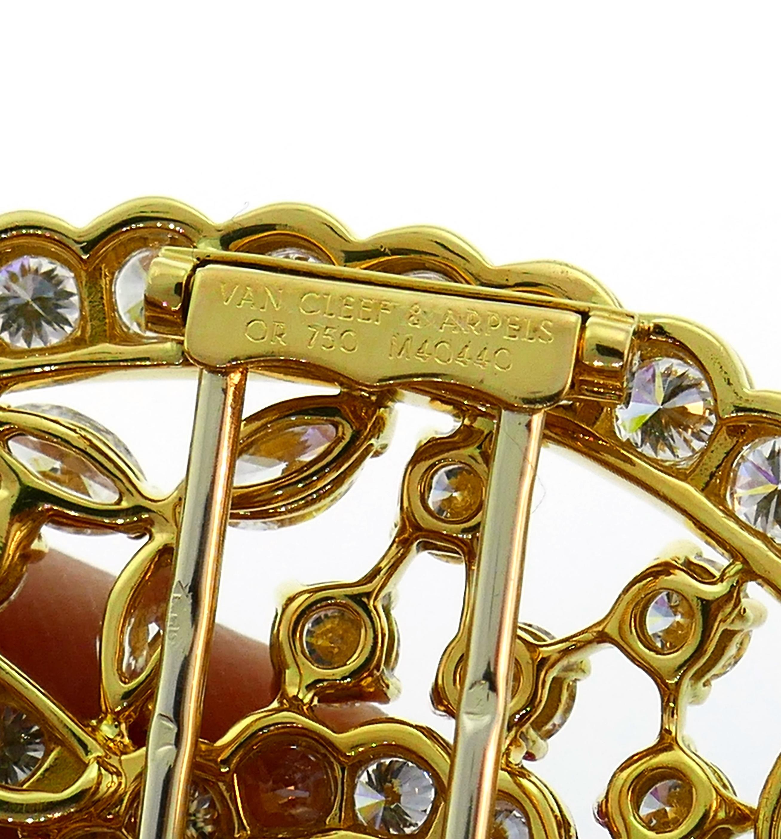 Women's Van Cleef & Arpels Diamond Yellow Gold Pin Brooch Clip