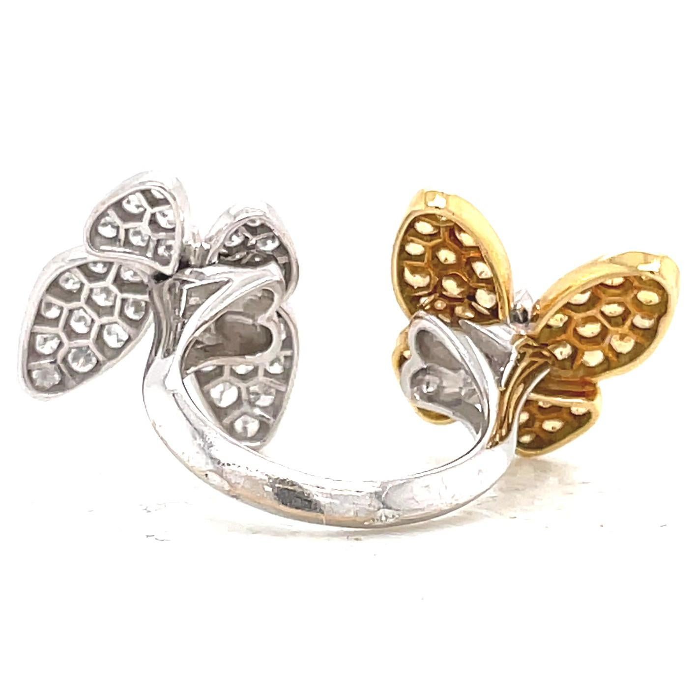 Van Cleef & Arpels Diamond Yellow Sapphire Butterfly Between The Finger Ring In Excellent Condition In Beverly Hills, CA